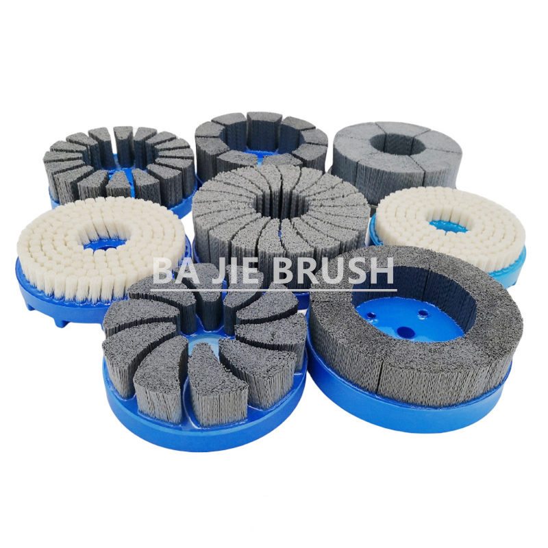 Moulded Disc Brush