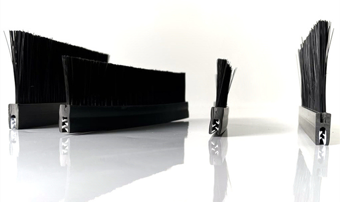 Clip On Strip Brush
