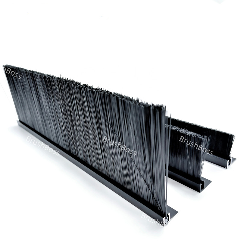 Black Holder Strip Brush