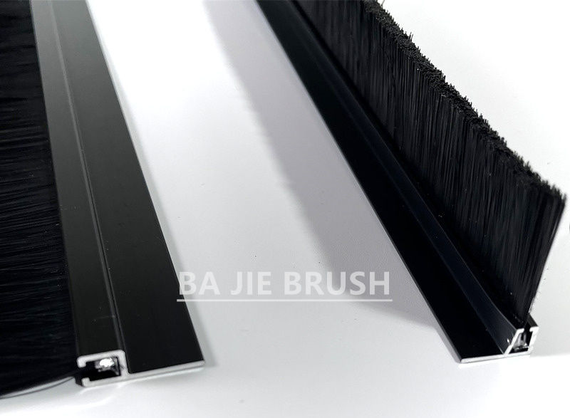 Anodic Aluminum Strip Brush