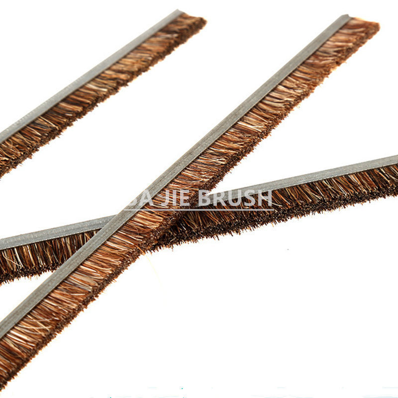Horse Hair Strip Brush