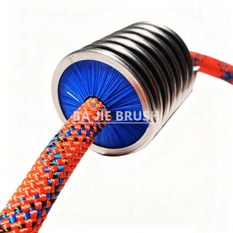 Climbing Rope Brush